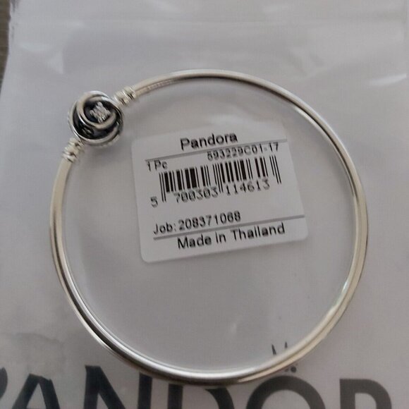 Pandora Moments Limited Edt Sterling Silver Encircled Clasp Bangle 593229C01-17 - Picture 5 of 8